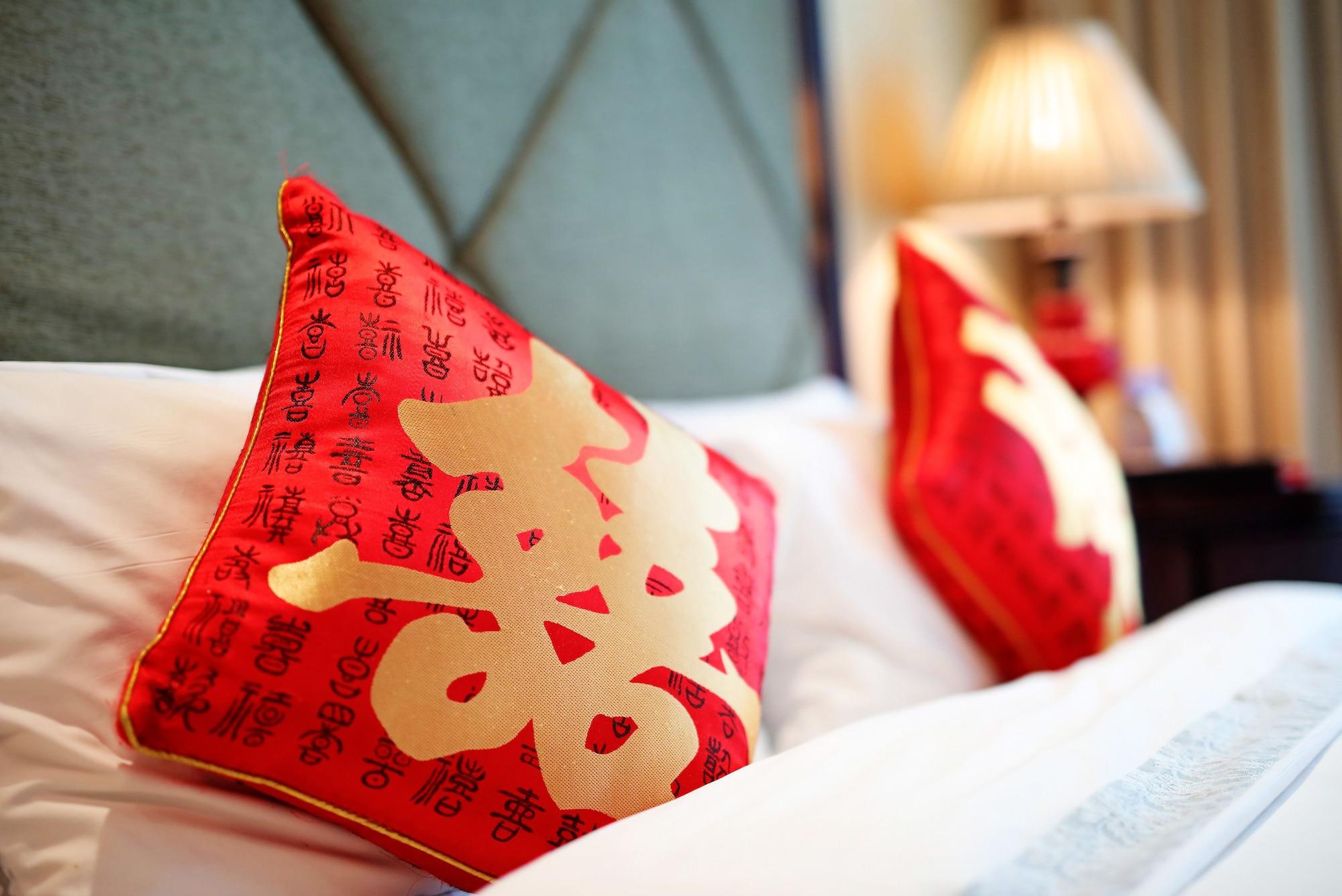 Royal Mediterranean Hotel Guangzhou Buitenkant foto