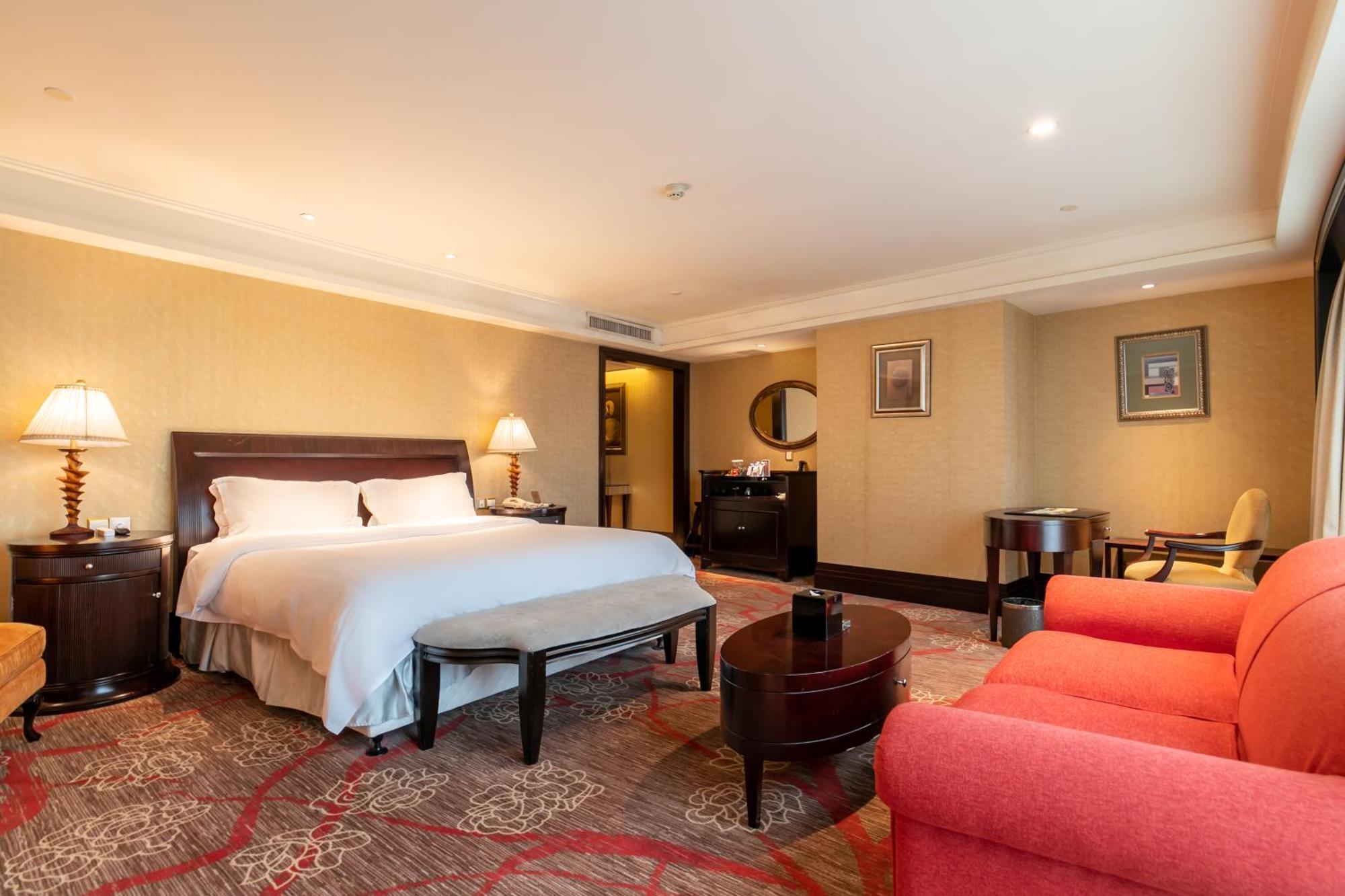 Royal Mediterranean Hotel Guangzhou Buitenkant foto