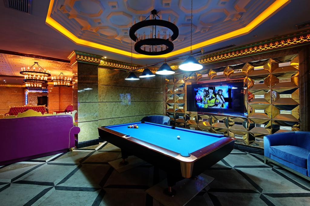 Royal Mediterranean Hotel Guangzhou Buitenkant foto